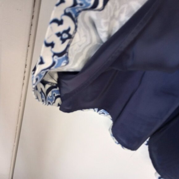 Talbots Blue & White Medallion Print Fit & Flare Pleated Dress - Picture 9 of 9